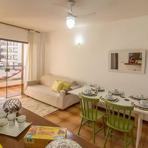 ótimo Apartamento Na Praia Do Forte - Apartamento Cabo Frio